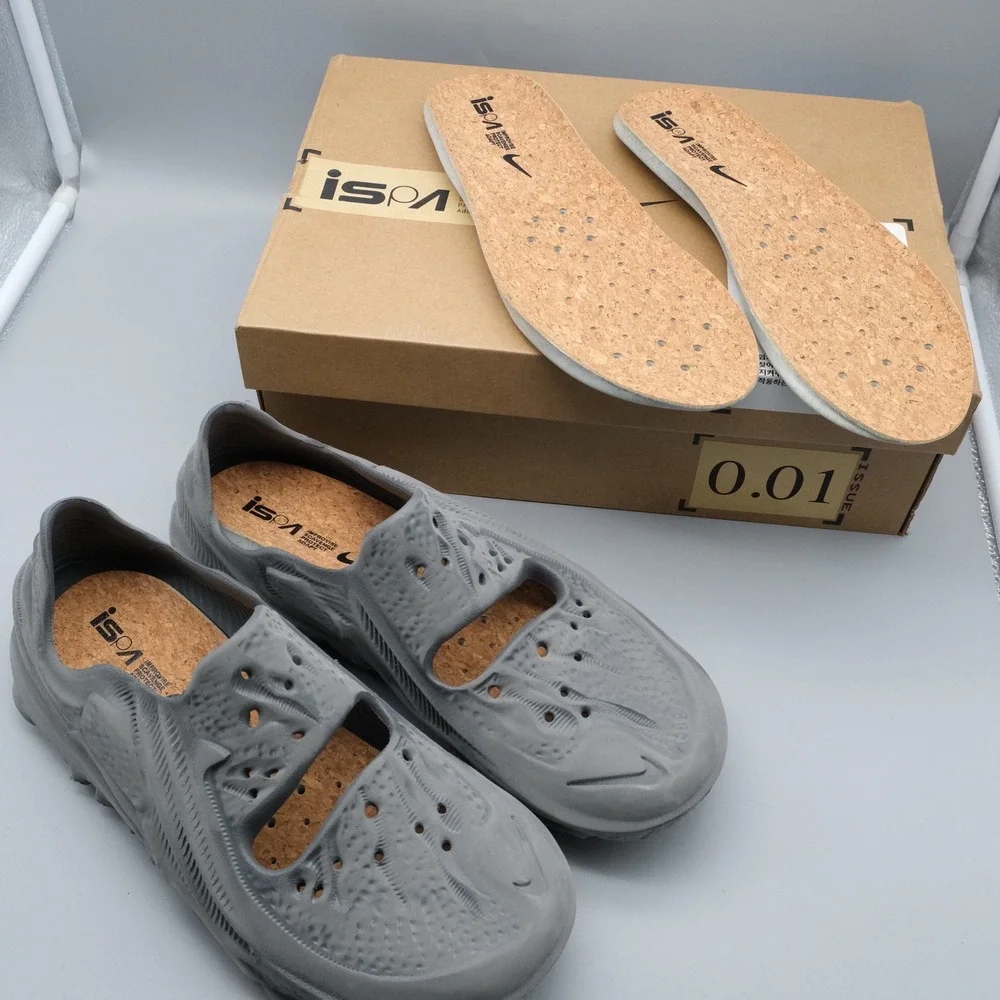 Nike ISPA Universal Men Smoke Grey Smoke Grey DM0886 001 Size 11 Sport Shoes